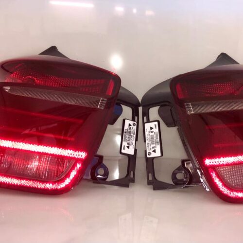 Aizmugurējais lukturis (pa labi) OEM 63212225430