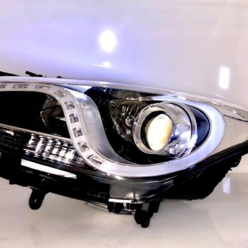 Priekšējais lukturis OEM 921013Z030