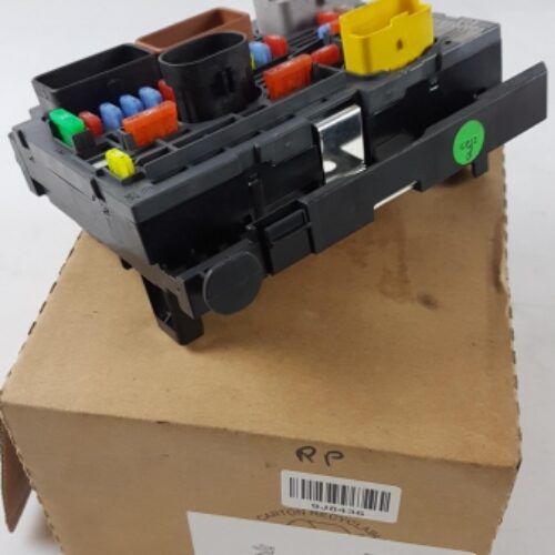 Fuse Box, 9807028580