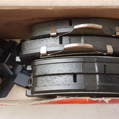 Brake Pad Set, 581011WA05