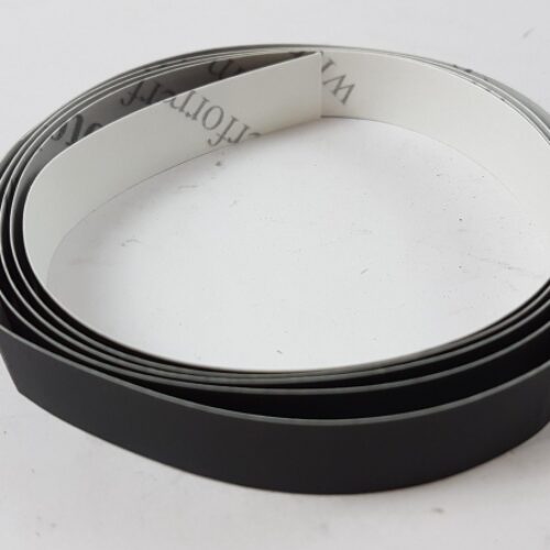 Trim Strip, LR093034