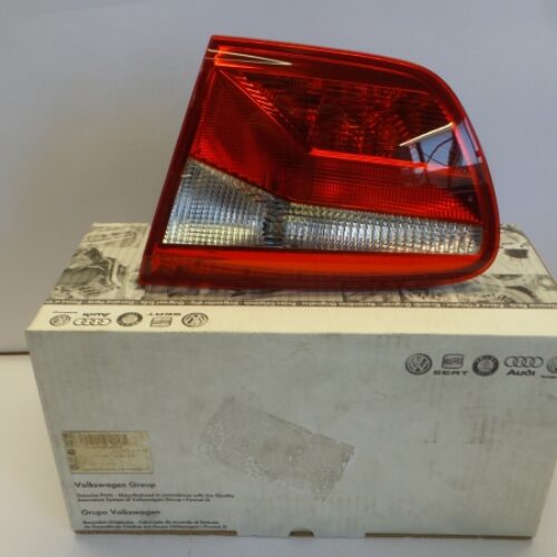 Combination Rearlight, 6J8945094
