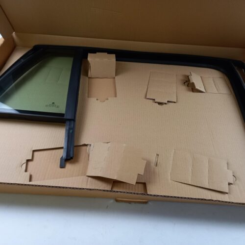 Side Window, 3T9845210AD