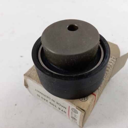 Belt Tensioner/Pulley, 074109243B