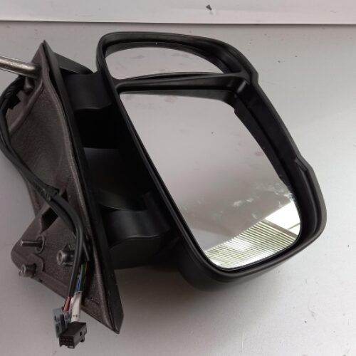 Outside Mirror, 735620754