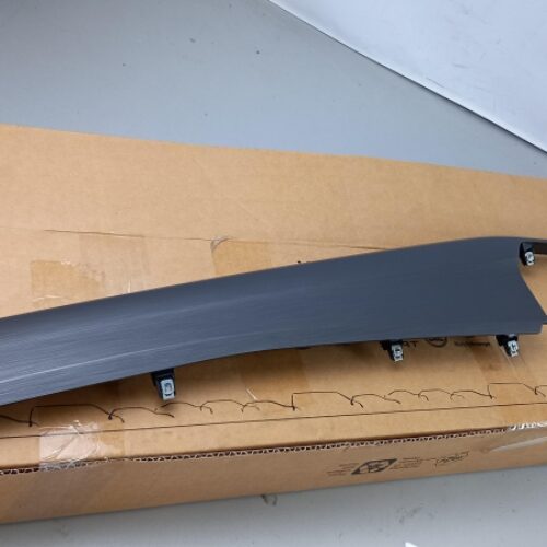 Centre Console Part/Trim, 5H1858416D7M1