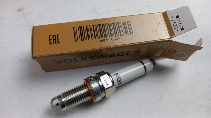 Spark Plug, 04E905602