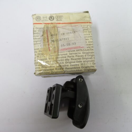 Latch, Hinged Window, 6K9847511