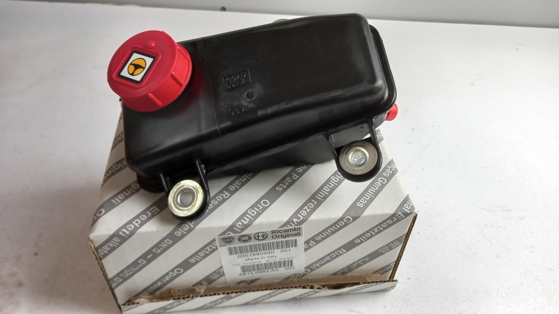 Expansion Tank, Power Steering, 51880990