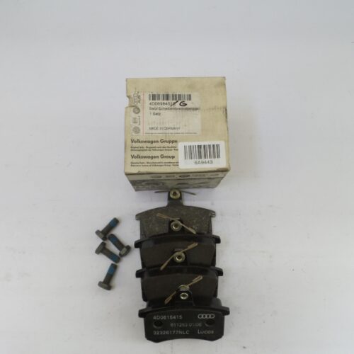 Brake Pad Set, 4D0698451B