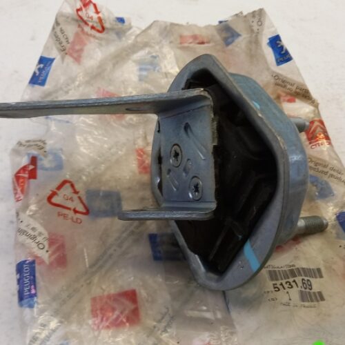 Mounting, Axle Beam, 513169