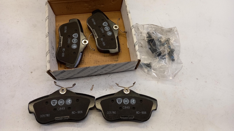Brake Pad Set, 77364513