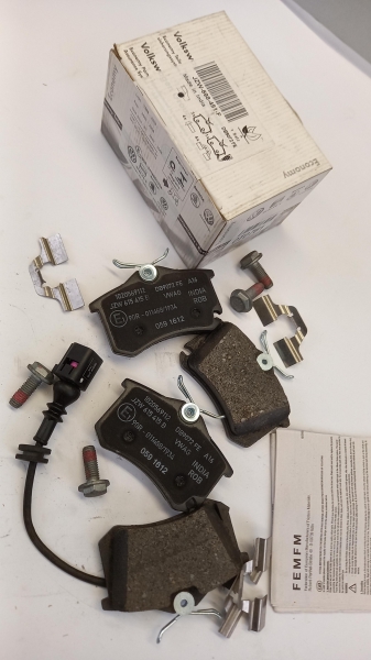 Brake Pad Set, JZW698451F