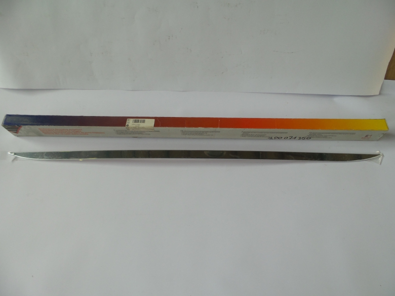 Trim/Protective Strip, Lid, 1P0071350