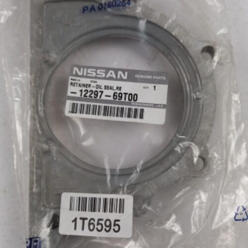 Shaft Seal, Crankshaft, 1229769T00