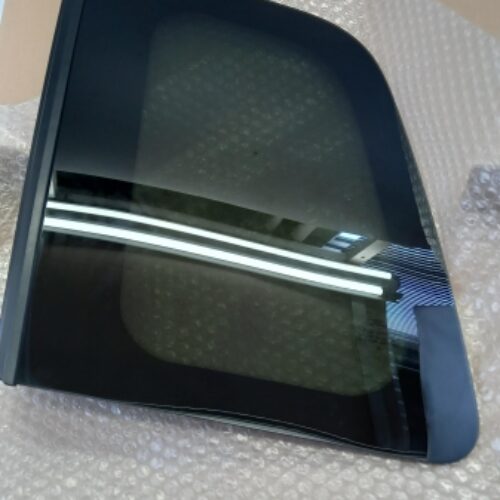 Side Window, 1554239