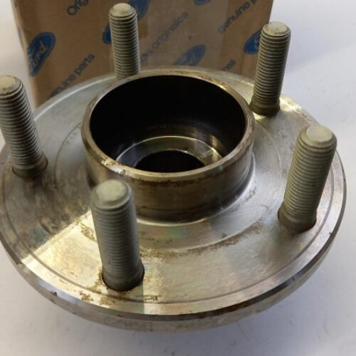 Wheel Hub, 2020593