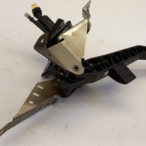 Clutch Pedal, BP4S41300G
