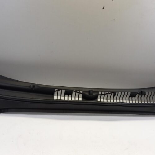 Windscreen Cowling, 1875650