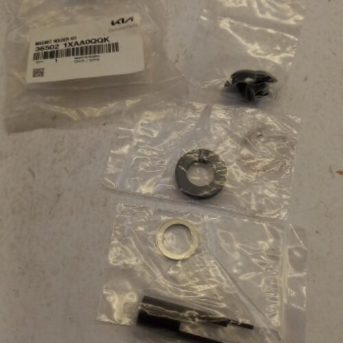 Magnet Holder, 365021XAA0QQK