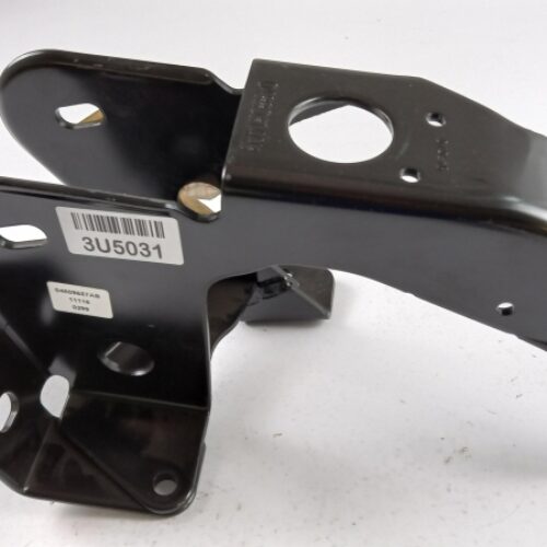 Bracket, Engine Mounting, 4809657AB