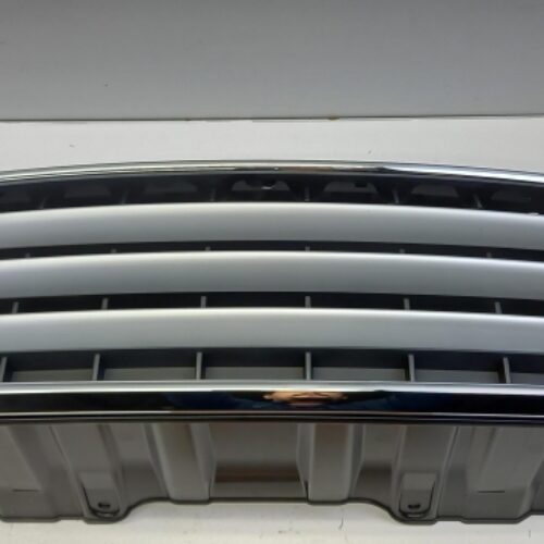 Radiator Grille, 63132186304