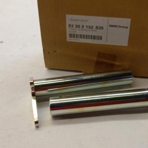 Holding Bracket, 83302152839