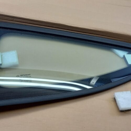 Side Window, 833070001R