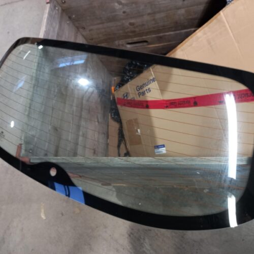 Rear Windscreen, 871102B000