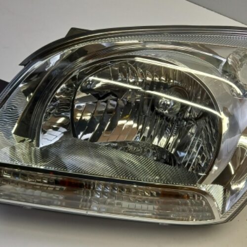 Headlight, 921011F020