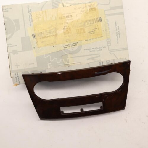 Centre Console Part/Trim, A1696802239