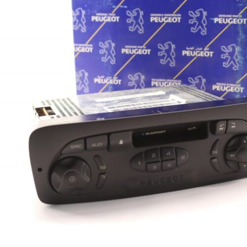 Multimedia Head Unit, 6560T6