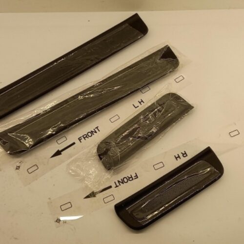 Sill Trim Set, B2F45AB000