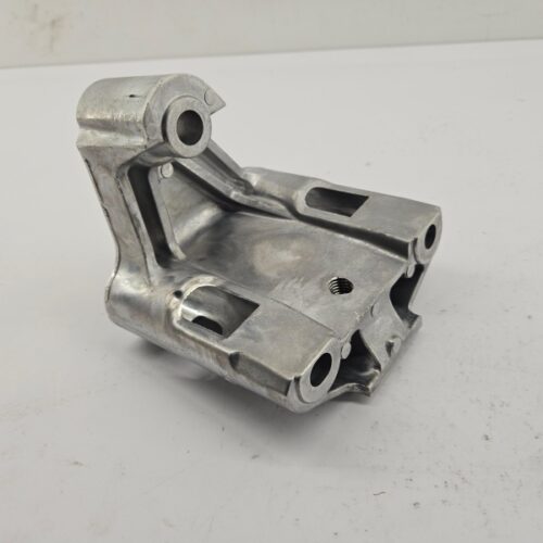 Bracket, Engine Mounting, 112323LS0A