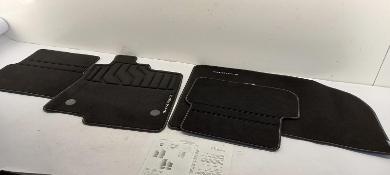 Floor Mat Set, 749029491R