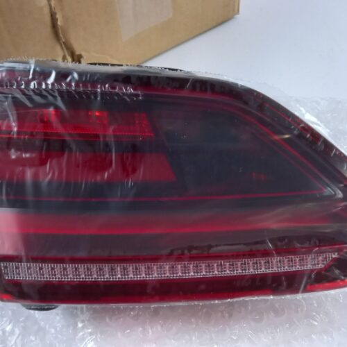 Tail Light, 3G8945307N