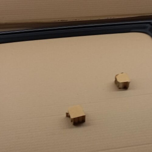 Window Guide, 823302540R
