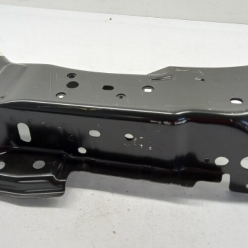 Bracket, Wing, LR061074