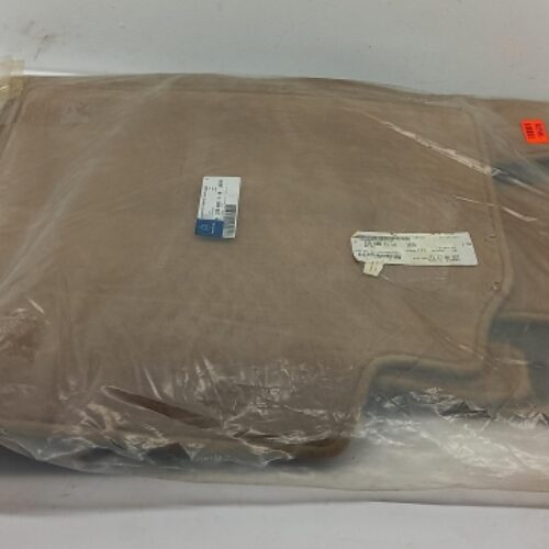 Floor Mat Set, A22068011681A70