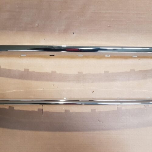 Frame, Radiator Grille, 7L6807243B2ZZ