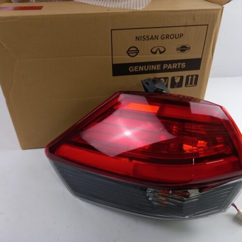 Combination Rearlight, 265556FP0A