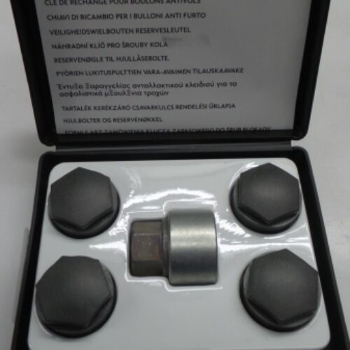 Wheel Nut Set, 32026201