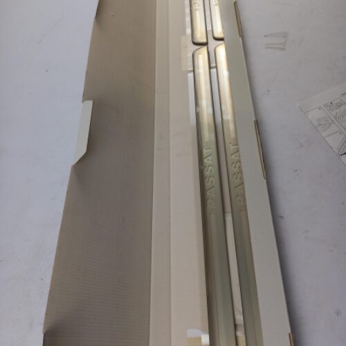 Sill Trim, 3C0071305