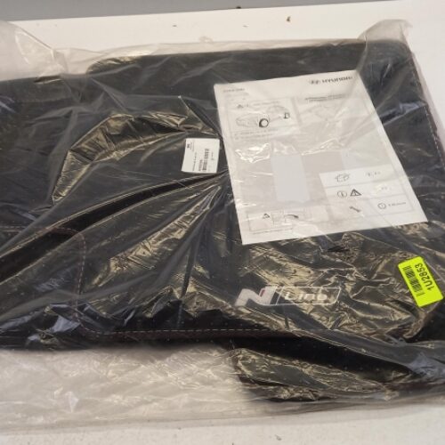 Floor Mat Set, J9143ADE00NL