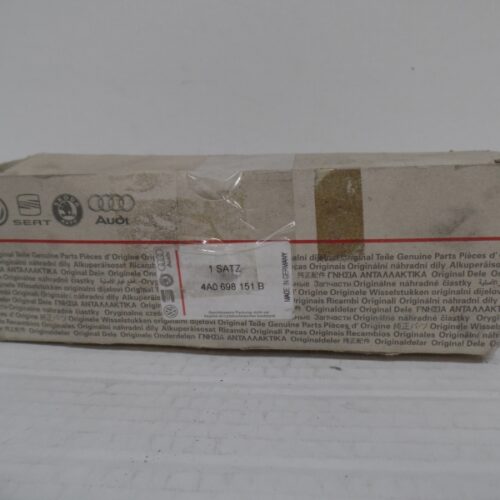 Brake Pad Set, 4A0698151B