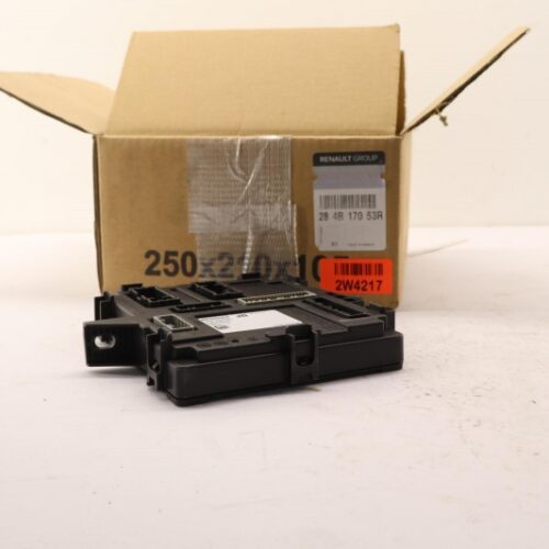 Fuse Box, 284B17053R