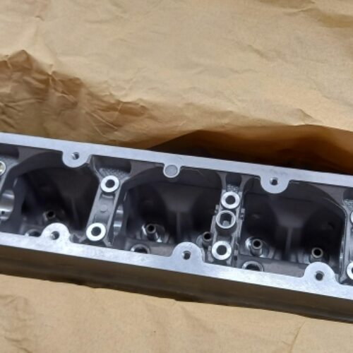 Cylinder Head Cover, 1111167G11000