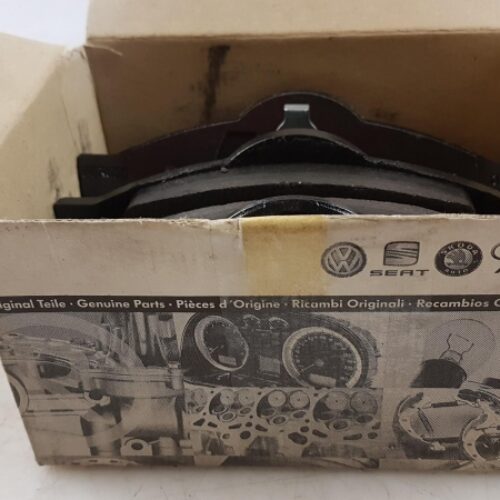 Brake Pad Set, 8D0698151C