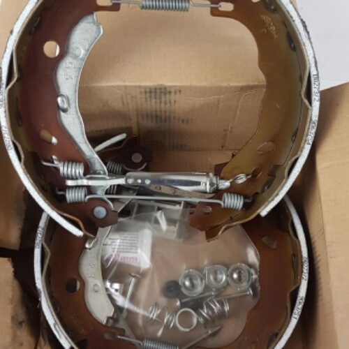 Brake Shoe Set, 440A05169R