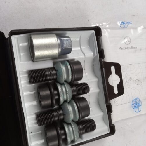 Wheel Bolt Set, A0019901107